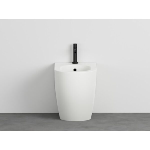 ceramica-cielo-smile-bidet-a-terra.jpg